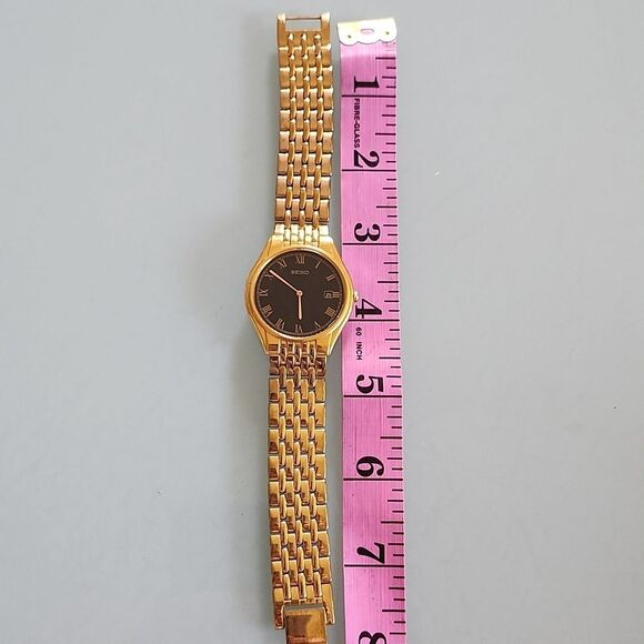 Seiko Gold and Black Roman Numeral  7N39-8000 Watch - Picture 3 of 8